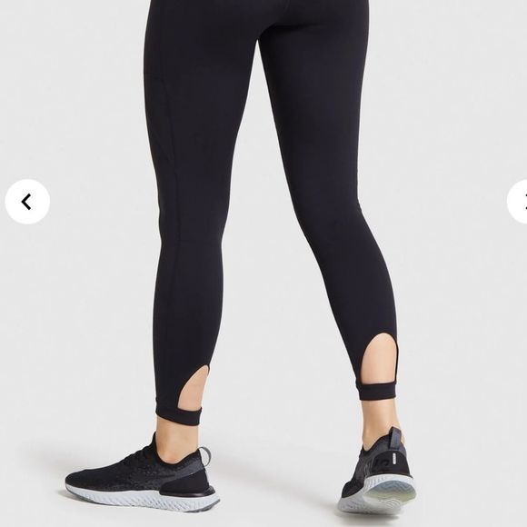 Gymshark Illumination Leggings - Black XS NEW - Picture 3 of 8